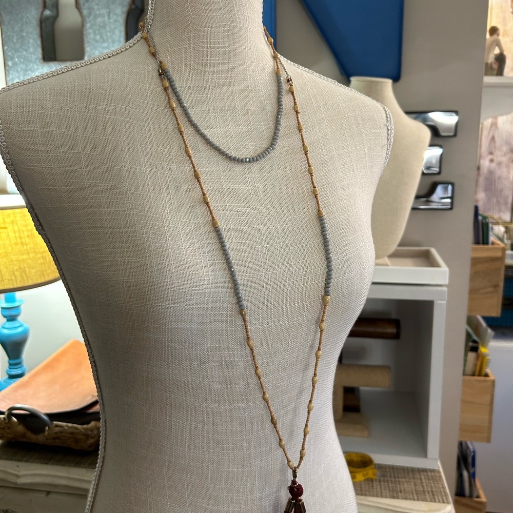 Necklace - Picture 4 of 6